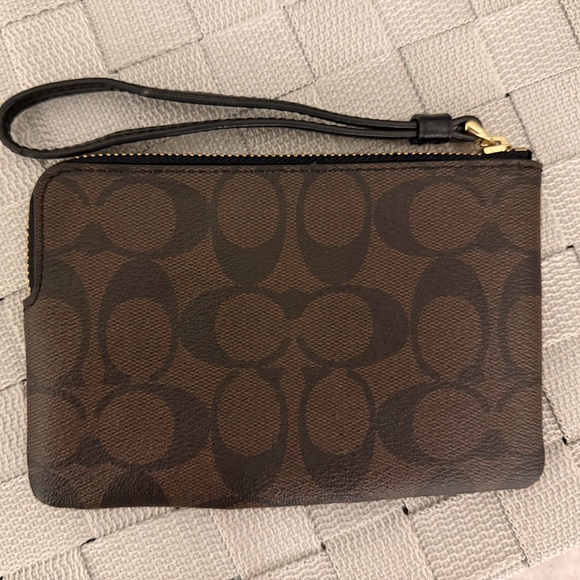 Coach Zip Wristlet Dark - Picture 4 of 5
